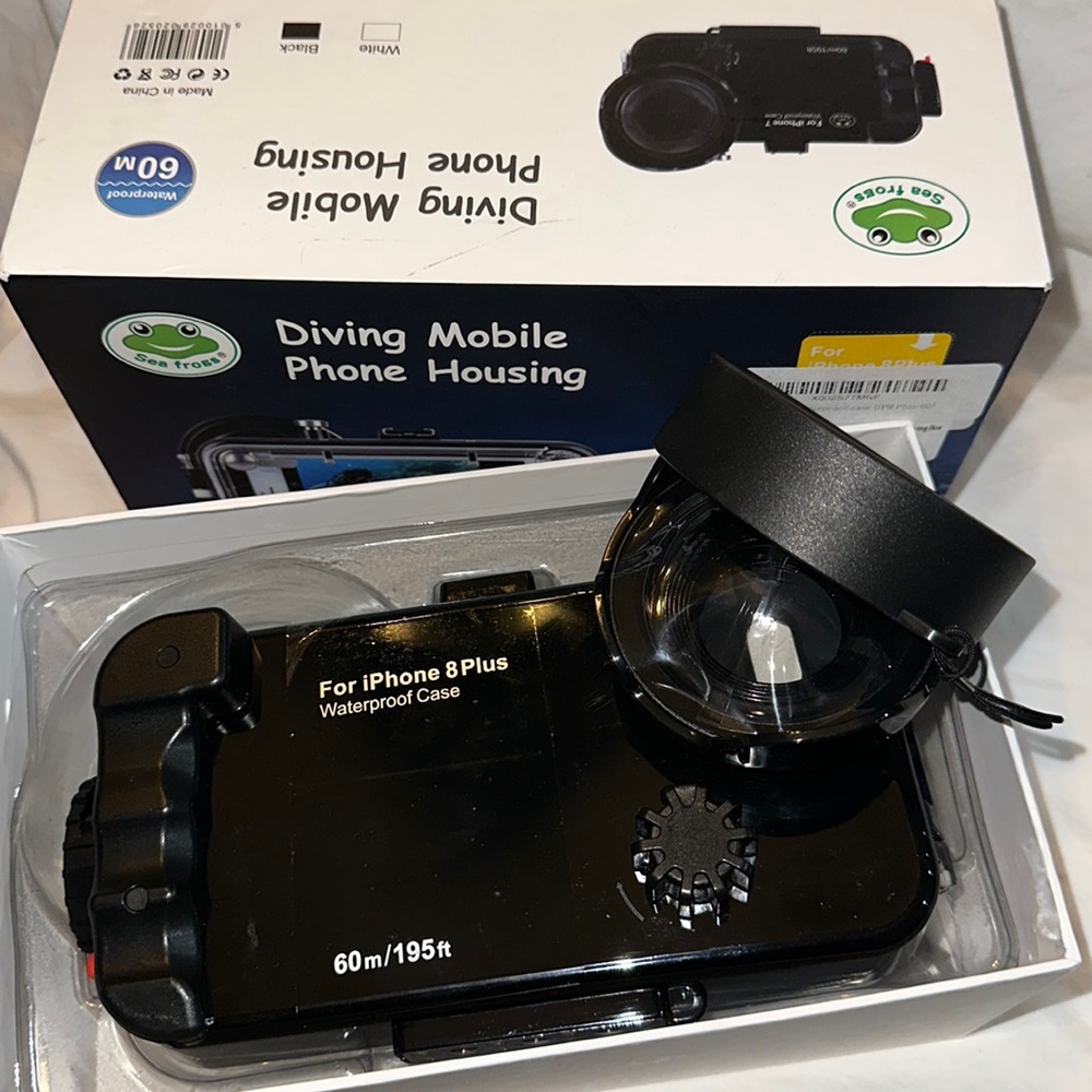 NIB **Diving mobile phone housing